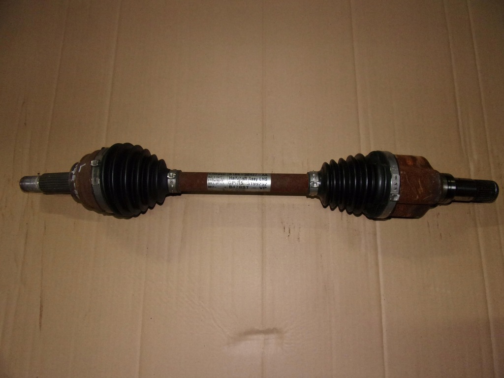 фото №1, Ford fiesta mk8 st привідний вал ліва 1.5 ecoboost k1b6