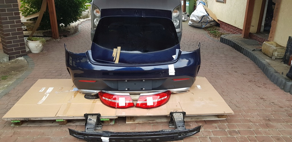 фото №1, Gle coupe кришка багажника лампи бампер задня amg 890