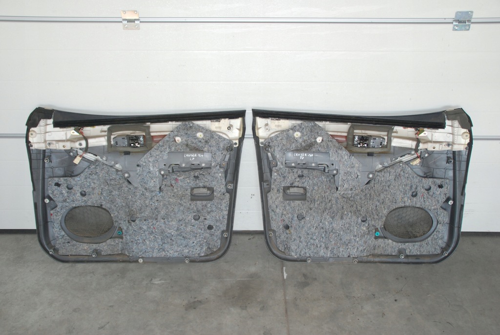 фото №4, Toyota land cruiser 120 обшивка обшивки левый правый