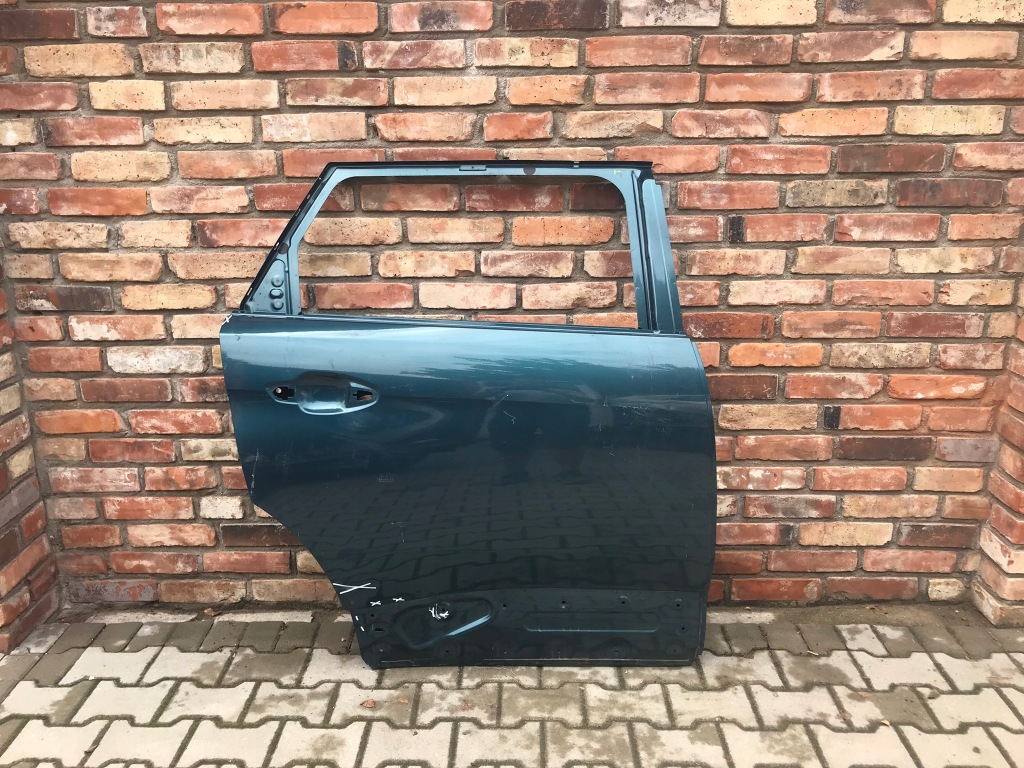 фото №1, Peugeot 5008 ii 2018- дверь задние правое giełda poznań