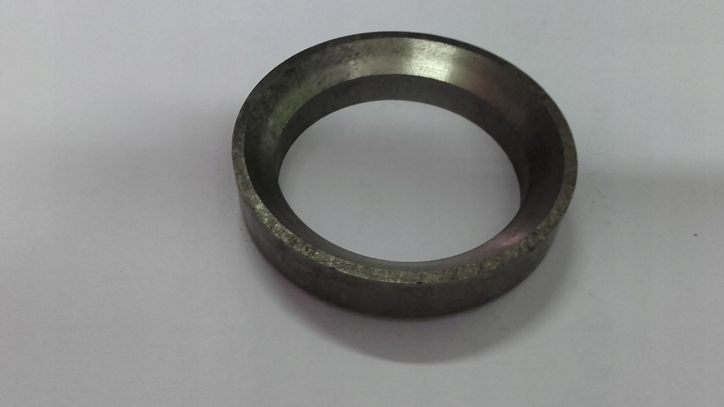 фото №1, Liaz разъём клапана выпускной lublin