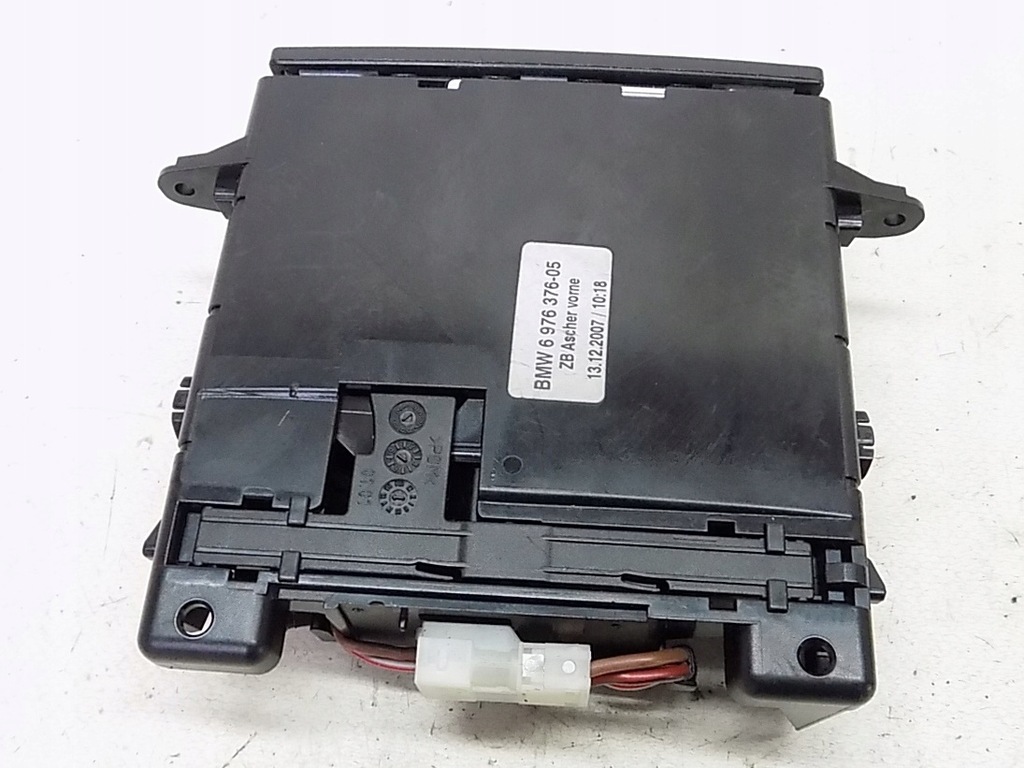 фото №8, Попільничка - bmw 5 e60 e61 fl 6976376