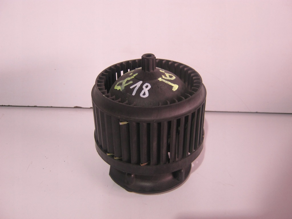 фото №1, Вентилятор обдув повітродувка renault clio f659258q-e