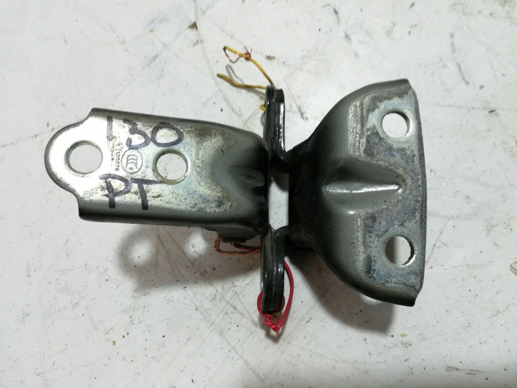 фото №1, Hyundai i30 07-12 петля дверь правый задняя 9f