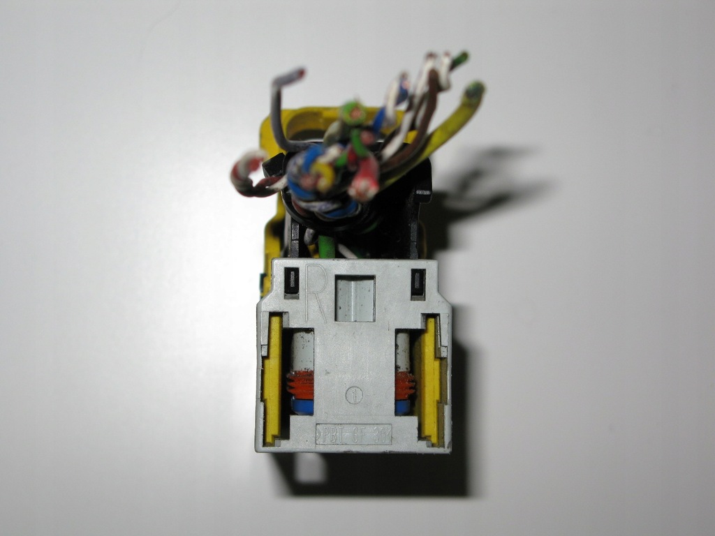 фото №7, Штекер do abs peugeot 9675185380 10.0970-1170.3