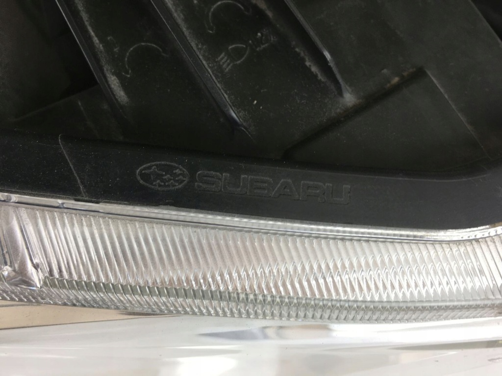 фото №10, Subaru forester 13- лампа перед права usa