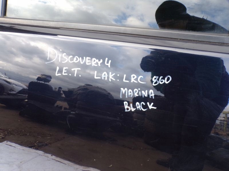 фото №2, Дверь левый задняя discovery iv лак: lrc860 комплект