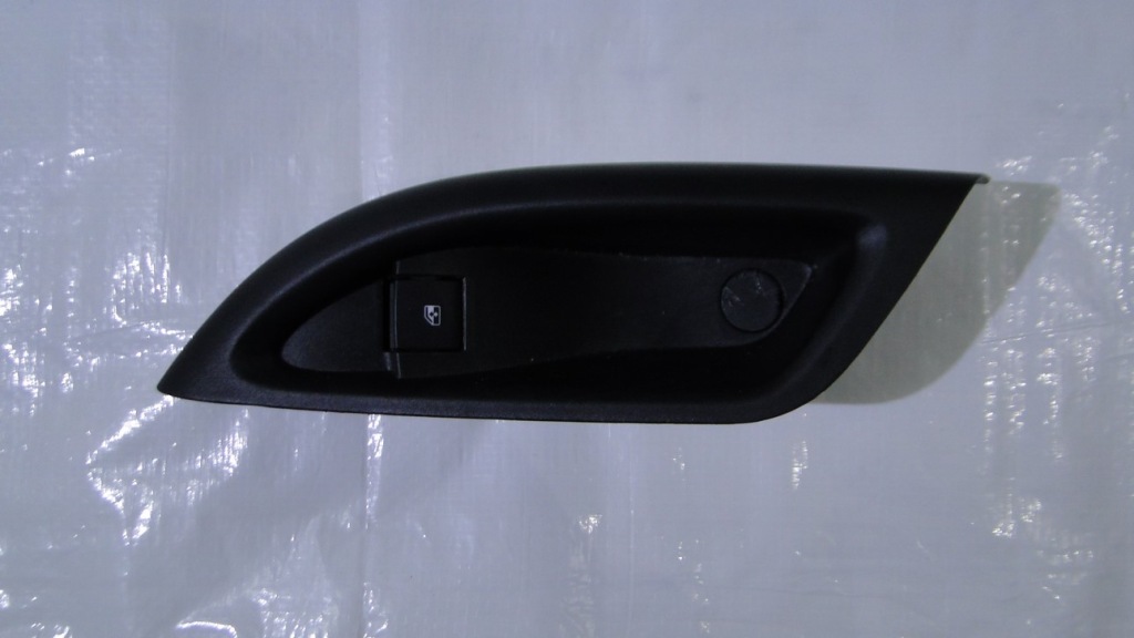 фото №1, Opel astra v k выключатель стекло задняя правый