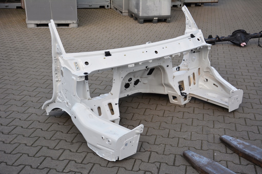 фото №1, Iveco daily 2014 2016 перед четверть правая левая