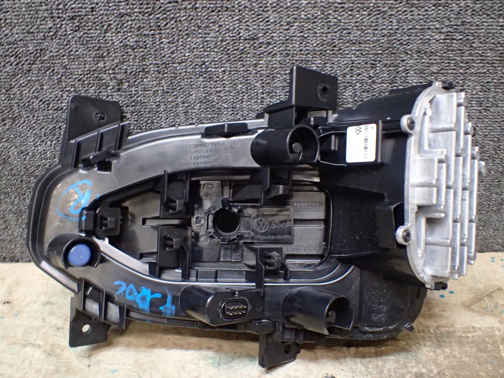 фото №4, Противотуманная фара правый vw t roc t-roc led drl 2ga941056f14s