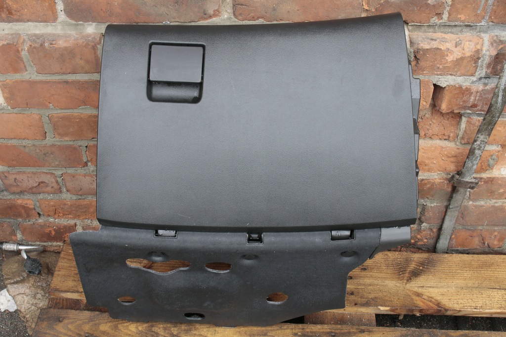 фото №1, Бардачок консолі opel insignia