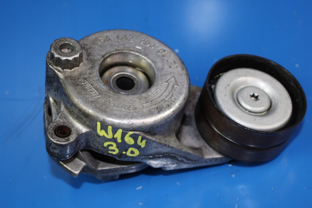 фото №1, Mercedes ml w164 gl w251 3.0 cdi натяжитель ремень