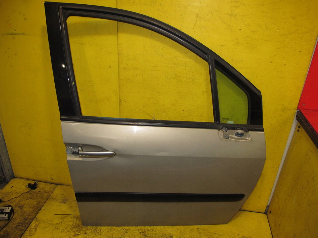 фото №1, Citroen c8 peugeot 807 дверь правое перед kdd