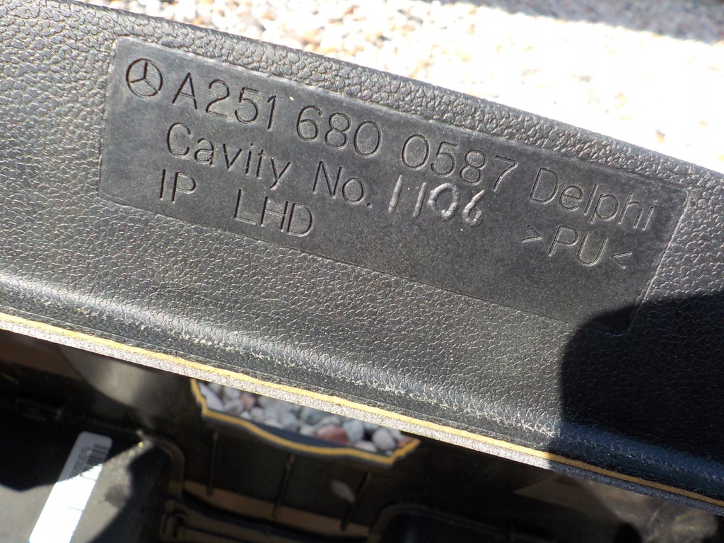 фото №8, Панель приладів приладова консоль mercedes r-klasa w251