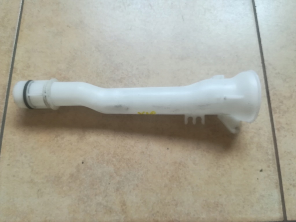 фото №1, Volvo v40 xc40 - заливная горловина заливная горловина жидкость do омывателя