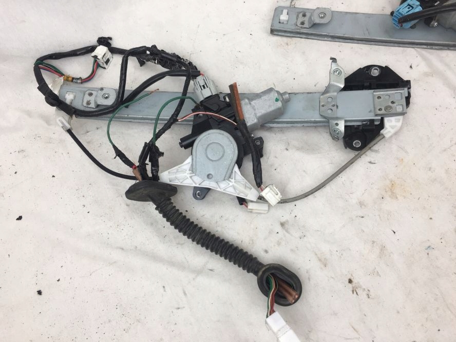 фото №5, Subaru impreza wrx 07-13 подъемник окон задняя