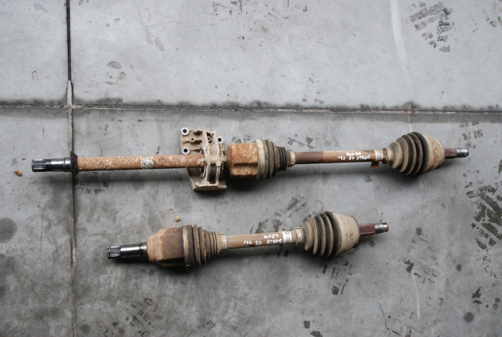 фото №1, Приводной вал правая fiat doblo ii 1.3 jtd 10-