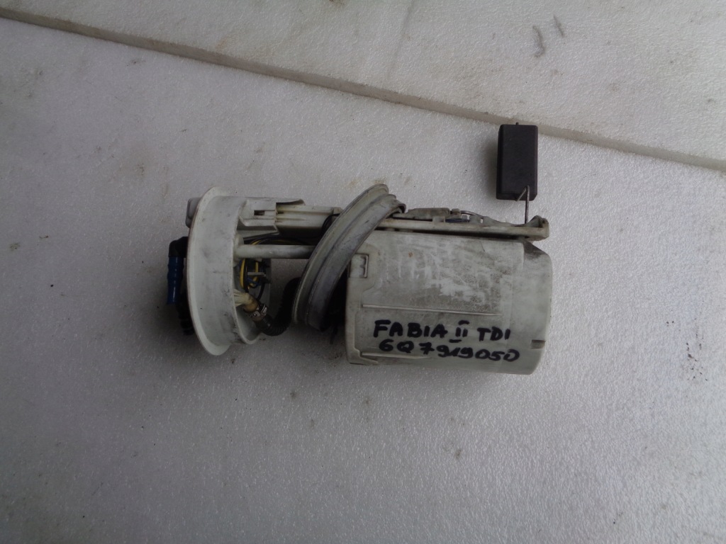 фото №1, Насос пального skoda fabia ii tdi 6q7919050d