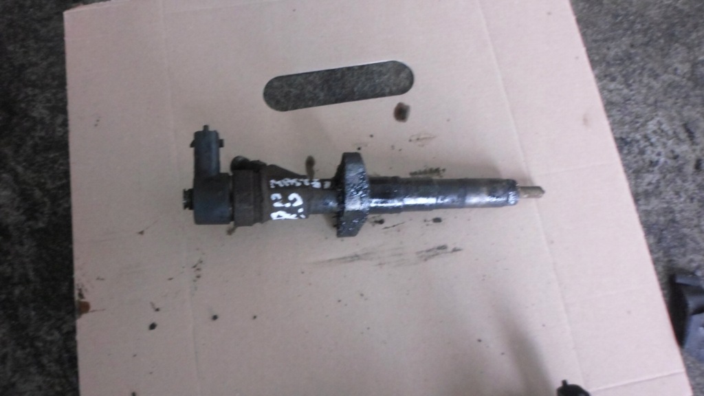 фото №1, Renault master 98-03 2.2 dci форсунка