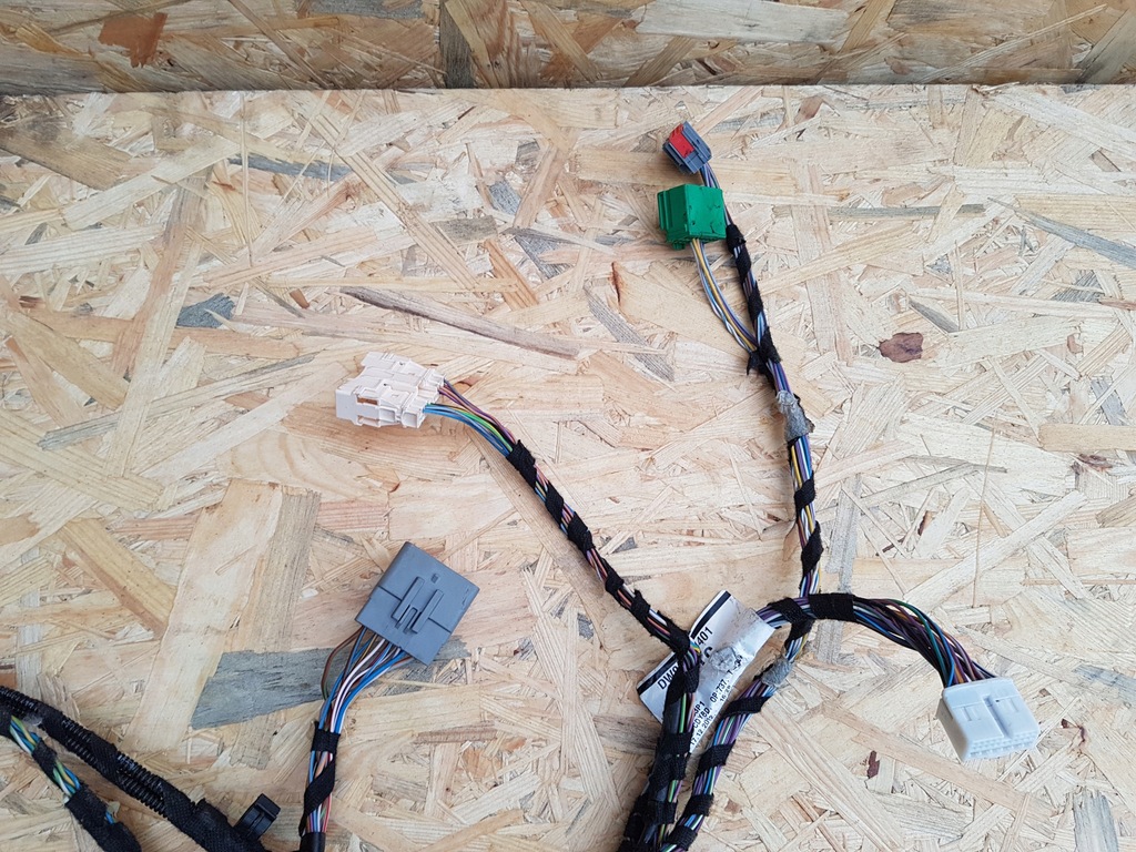 фото №9, Jaguar xj електропроводка панелі консолі