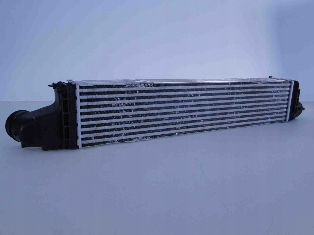 Mercedes s klasa w221 221 радиатор интеркулер в Украине