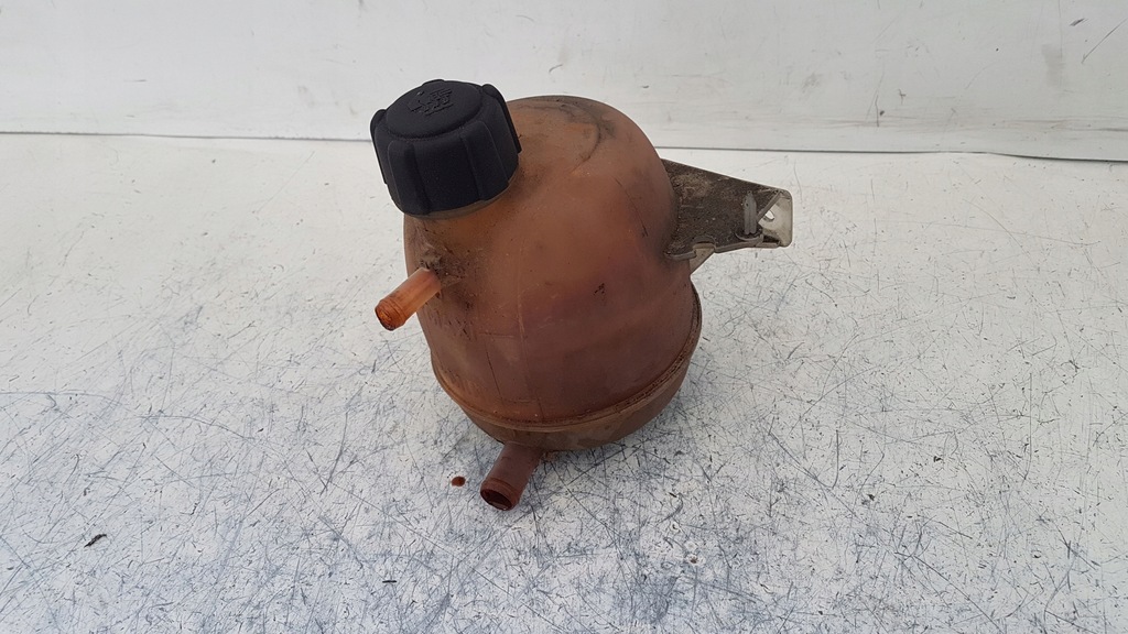 фото №1, Бак розширювальний renault thalia 1.5 dci eu