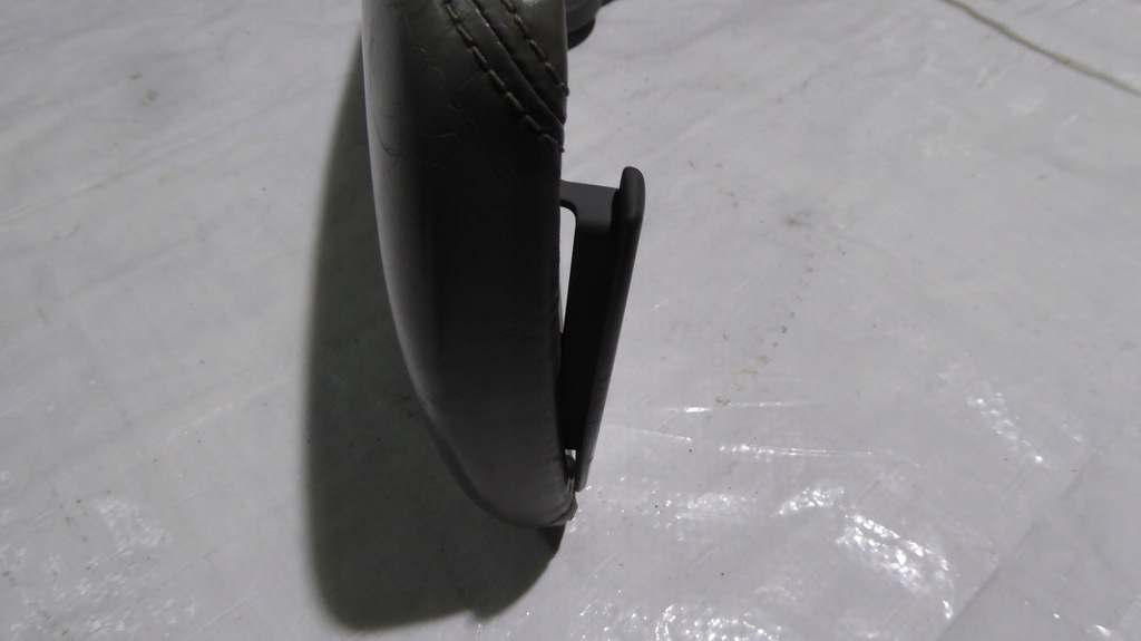 фото №6, Підлокітник audi a6 c6 04-08 шкіра світла europa