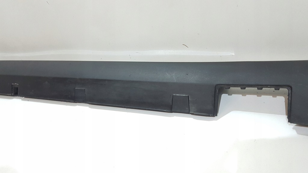 Порог молдинг порог правый  tesla s 12- 6005875-00 Оригинал