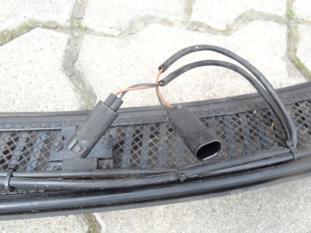 фото №7, Audi a8 d2 99-02 жабо 4d1805097f oryg