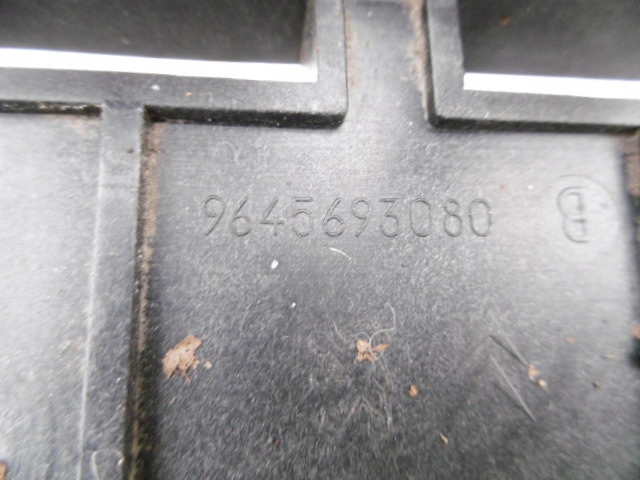 фото №7, Peugeot 407 основание аккумулятор 9645693080