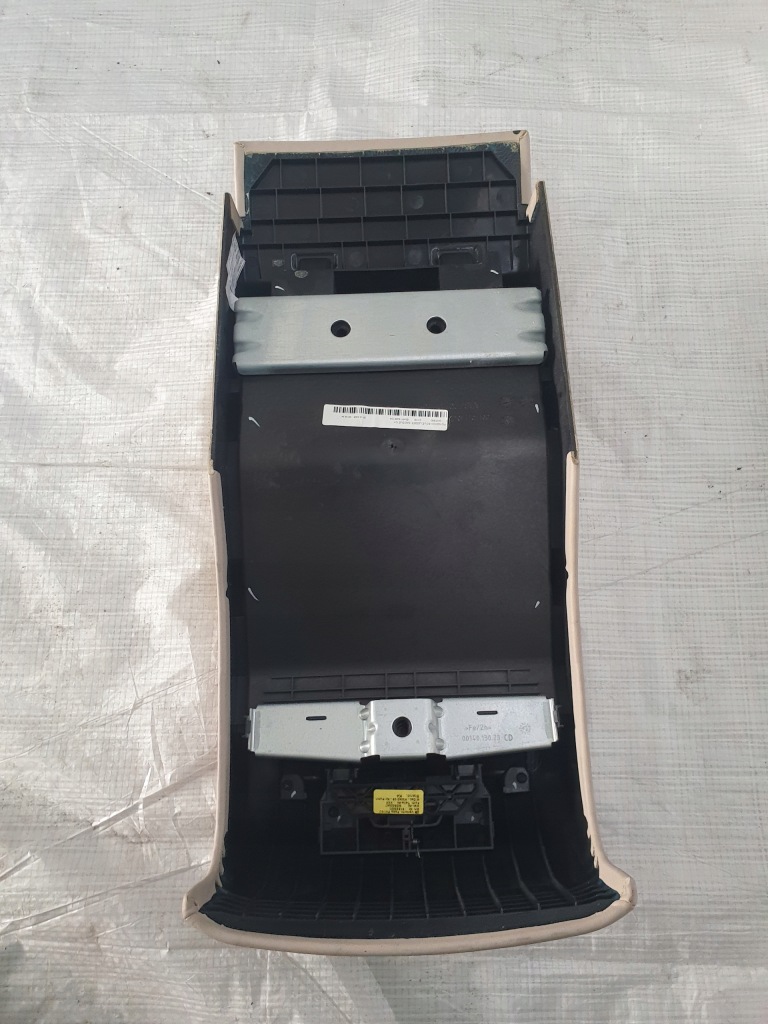 фото №5, Бардачок туннель кожа bmw f01 f02