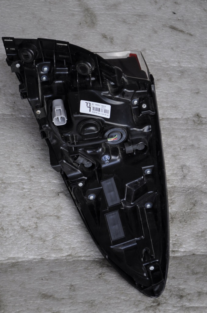 фото №15, Лампа левая задняя toyota c-hr led 16- 81560-f4030-00