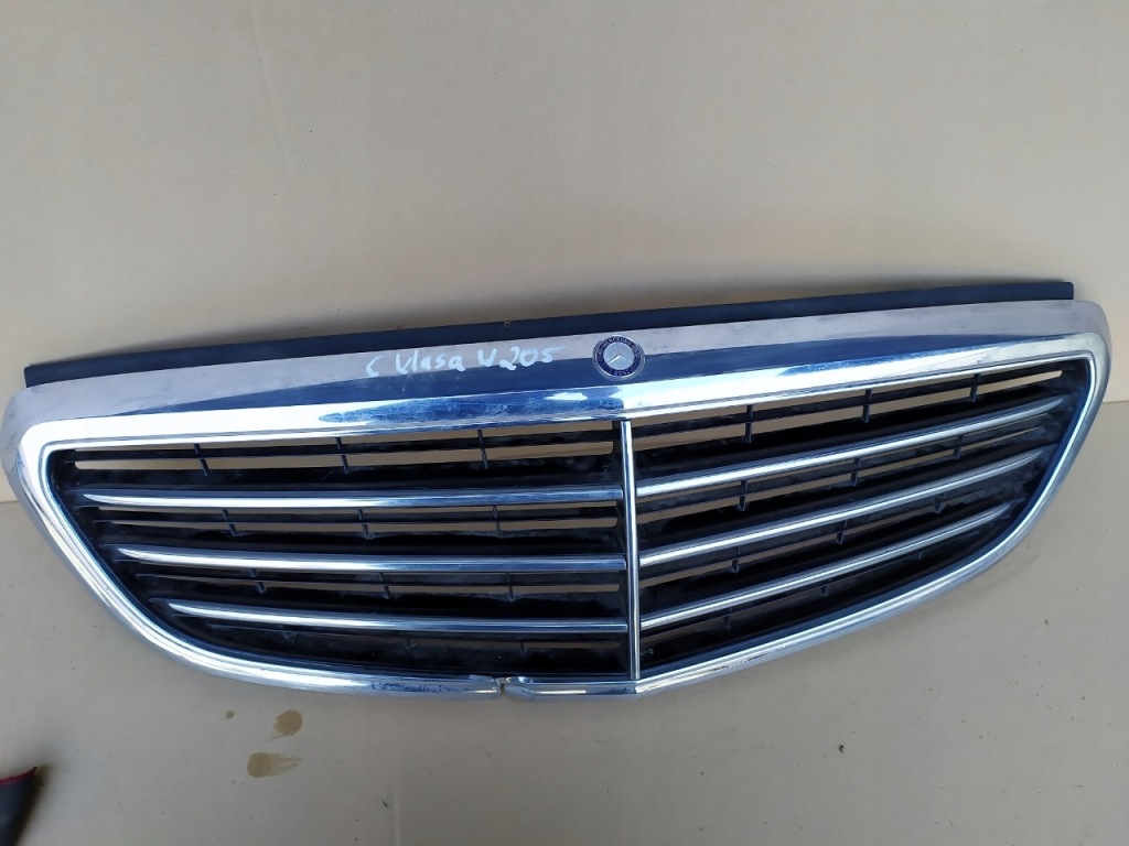 фото №1, Mercedes c w 204 - решітка радіатора решітка радіатора радіатора