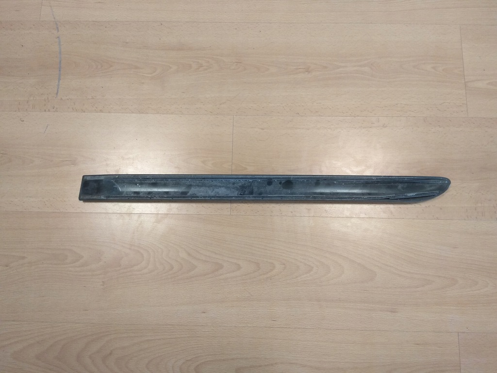 фото №4, Mazda premacy молдинг двері правий задня cb7950682