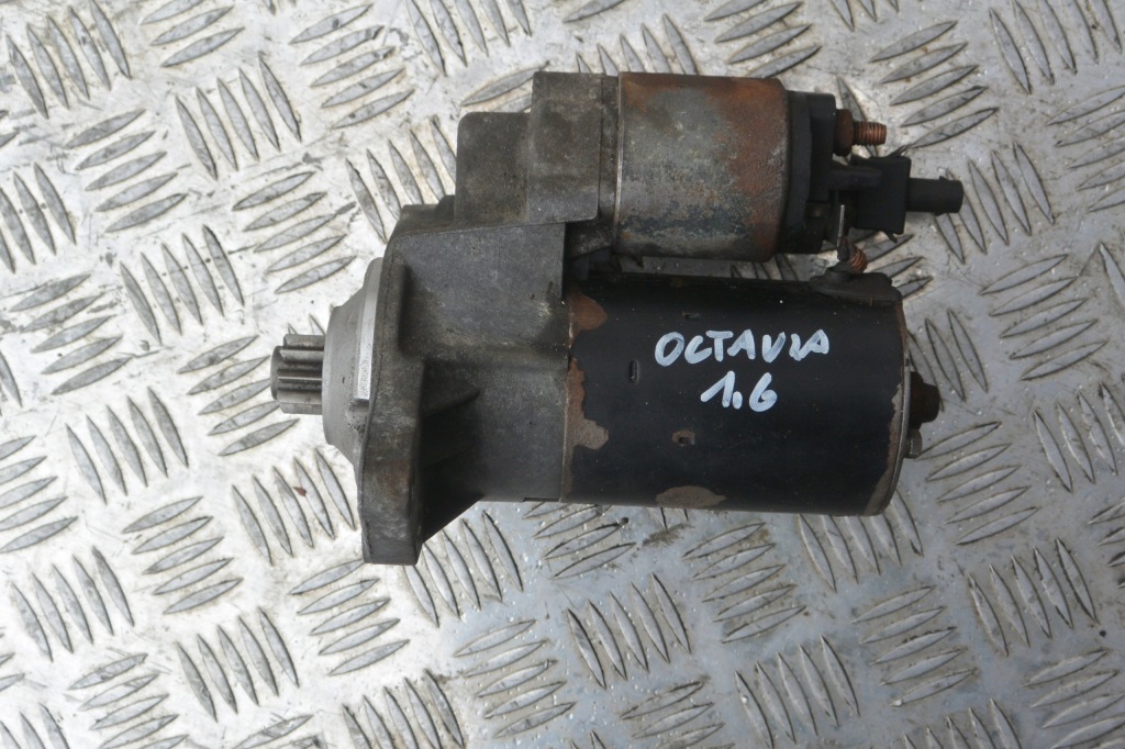 Купити Octavia i 1.6 mpi стартер