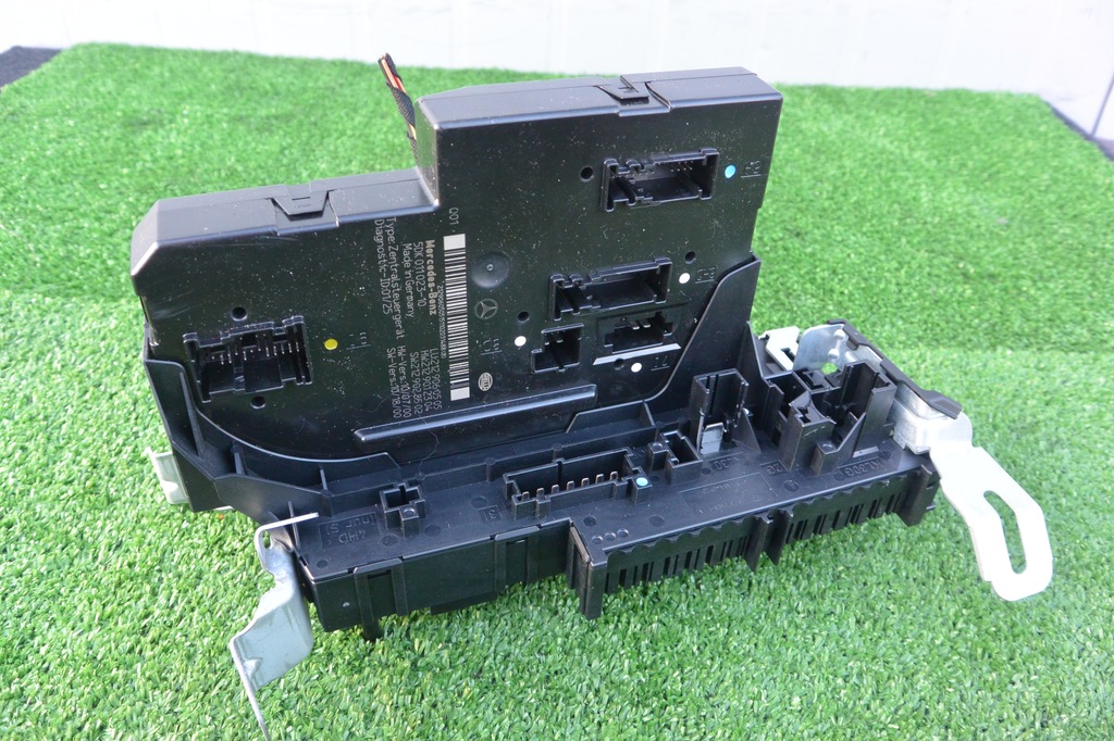 фото №4, Модуль коробка sam задняя mercedes e-klasa w212