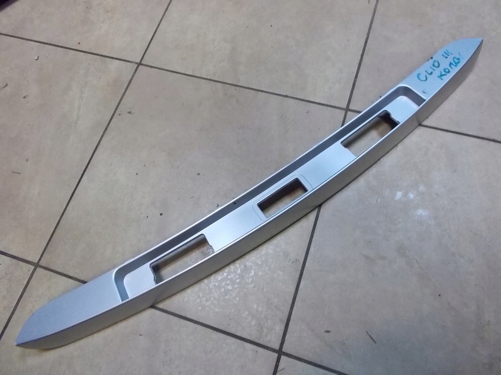 фото №1, Накладка крышки renault clio iii kombi oryg x