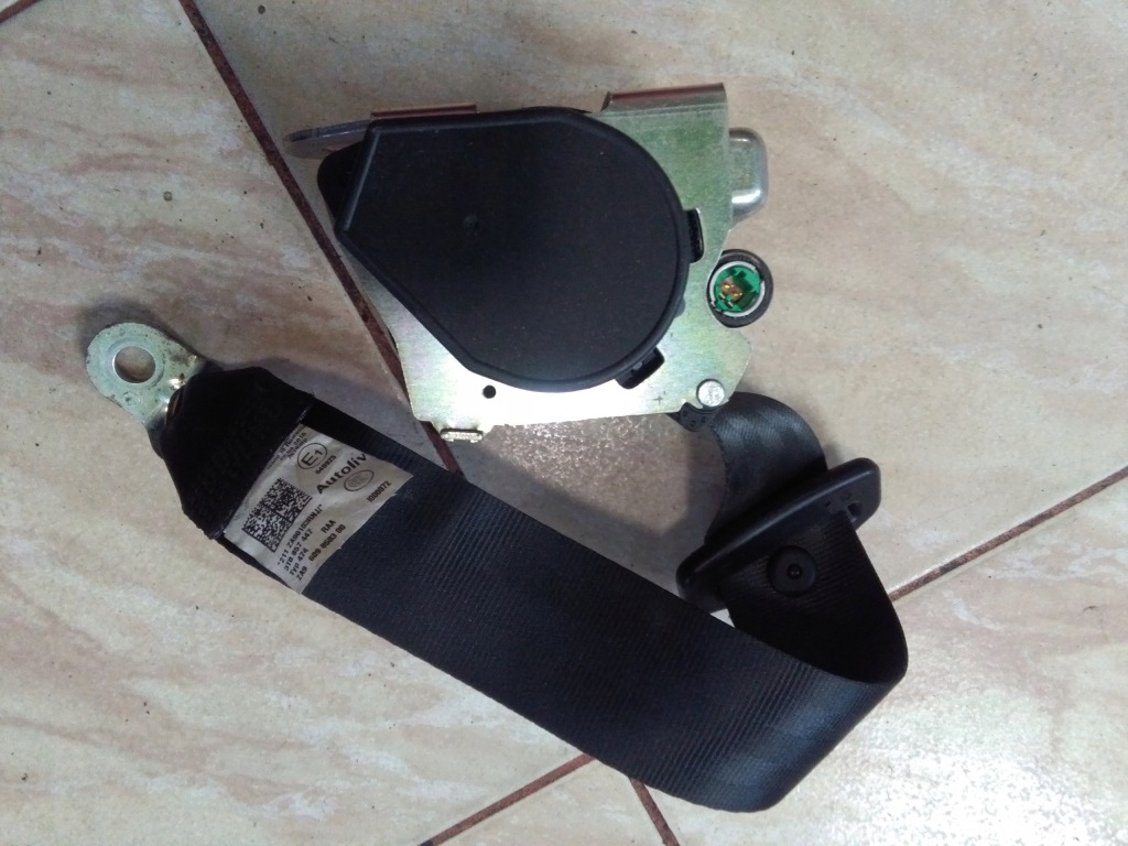 фото №1, Pas безопасности натяжитель задняя skoda superb ii 3t оригинальный номер