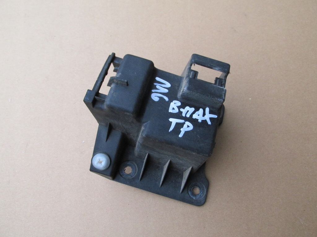 фото №1, Напрямна кронштейн бампера задня правий b-max 2013 rok