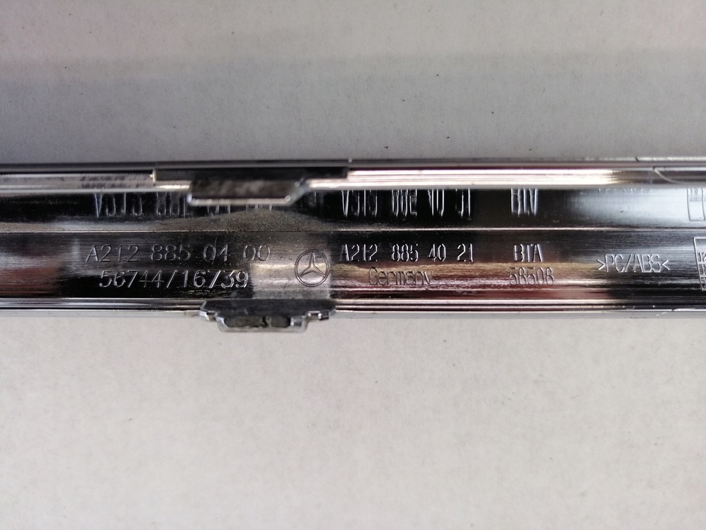 фото №16, Mercedes w212 молдинг бампера задня хром