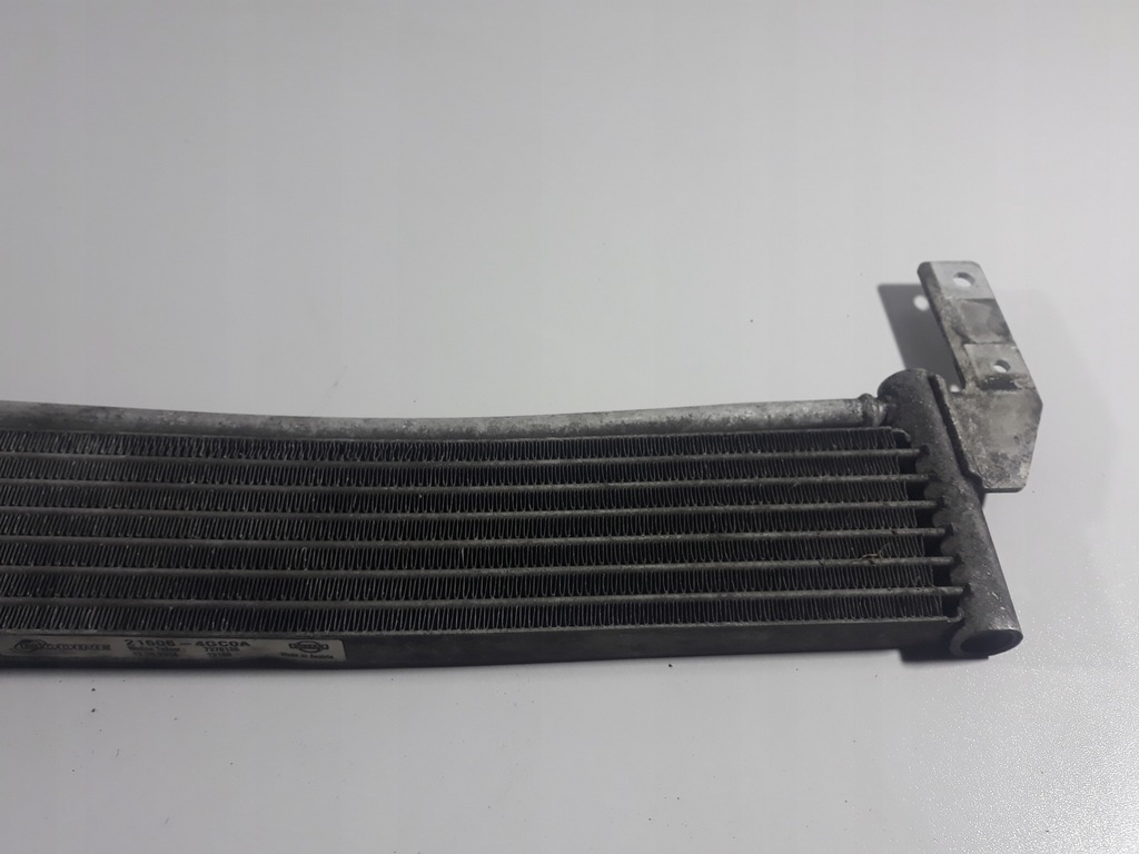 фото №11, Infiniti mercedes 2.2d радіатор радіатор оливи 0005010765