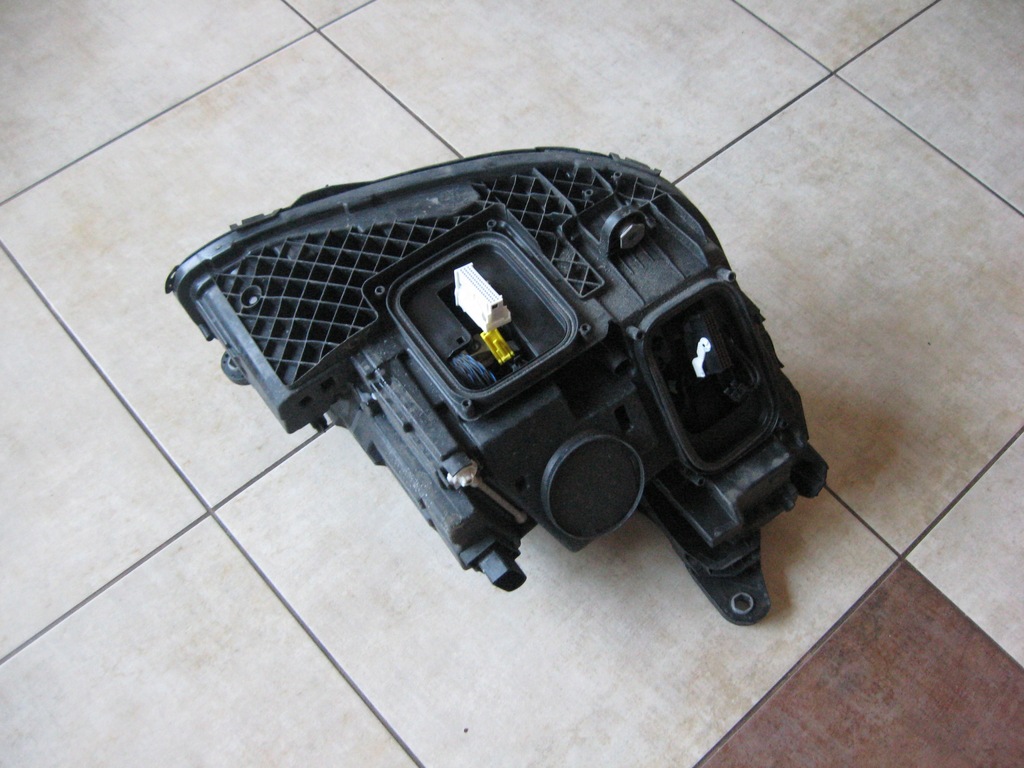 фото №7, Левая лампа - full led - mercedes e klasa w213