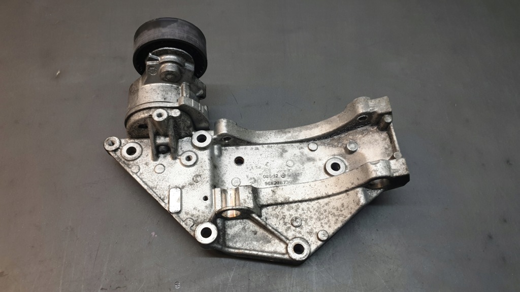 фото №1, Кронштейн основание генератора scudo jumpy 2.0 07-