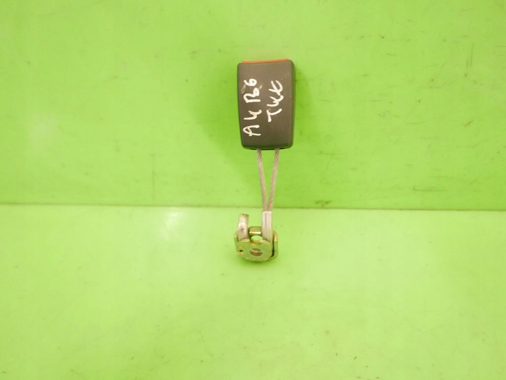 фото №1, Засувка замок поперечина правий задня audi a4 b6 sedan