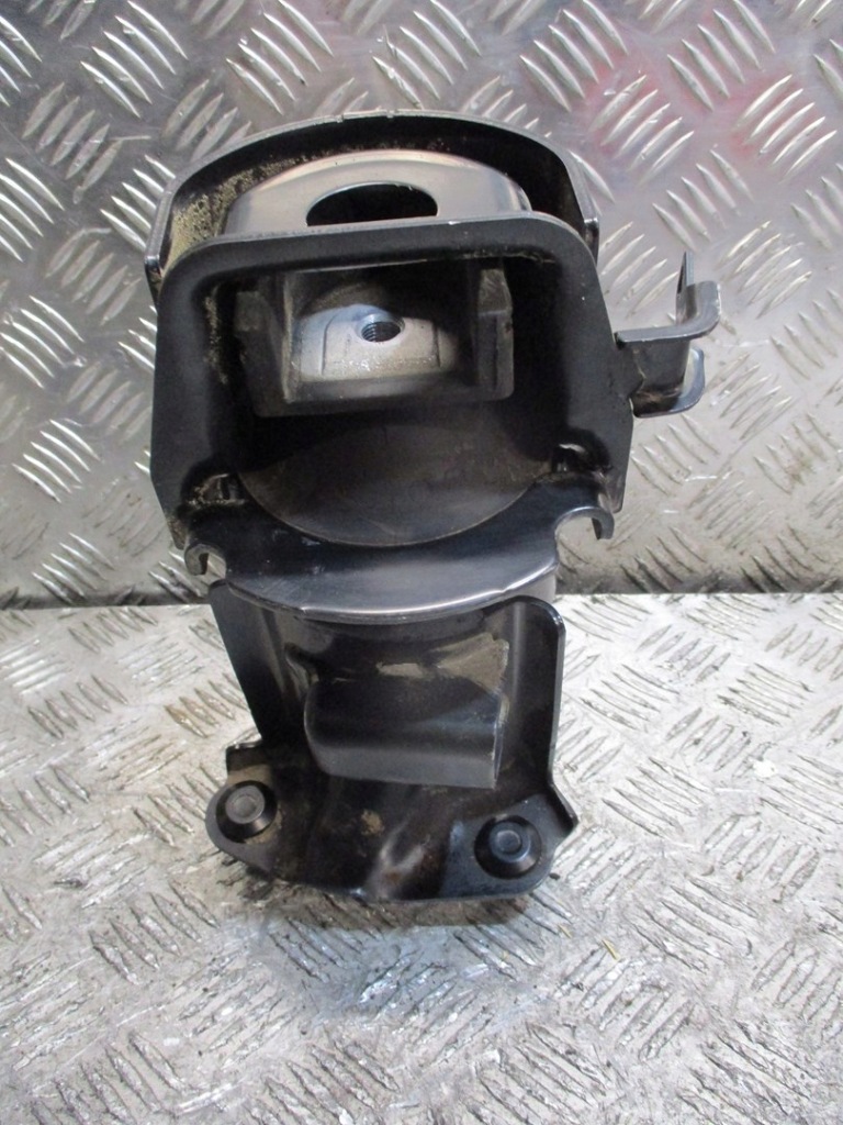 фото №2, Кронштейн подушка toyota rav 4 rav4 2,5hyb 18r