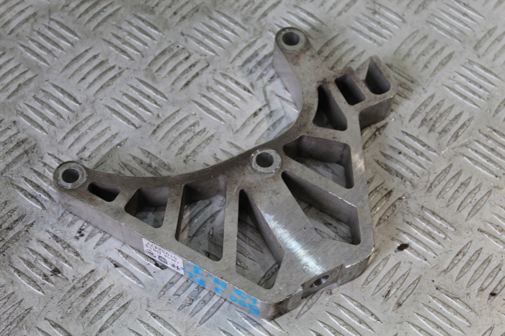 фото №1, Кронштейн двигателя fiat 500 s sport lift 51932477