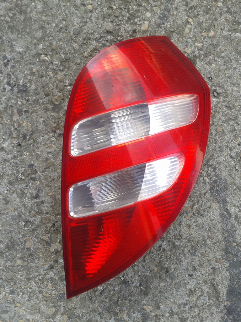 фото №1, Лампа правая задняя mercedes a-klasa w169 europa