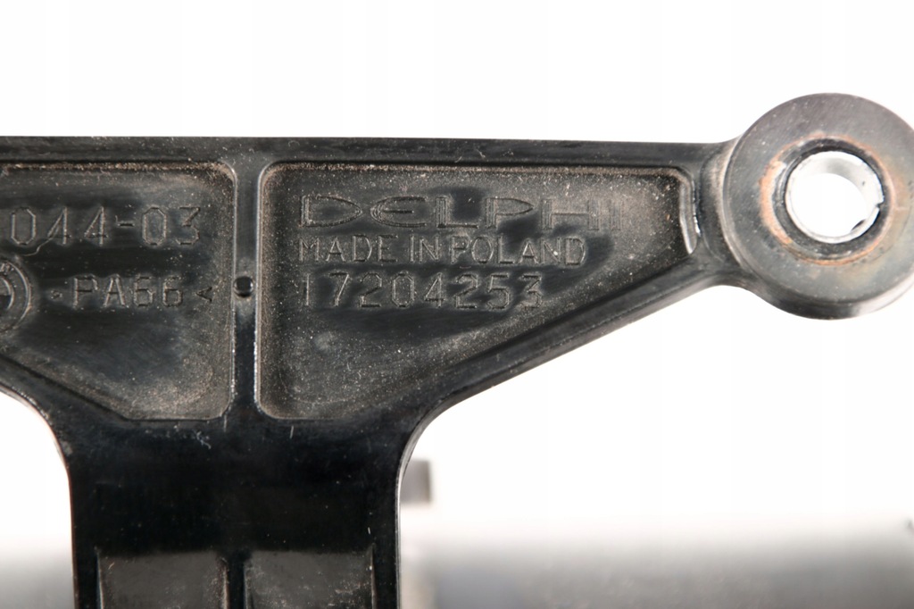 фото №6, Bmw e90 e91 корпус бак фильтр угольный 6764044