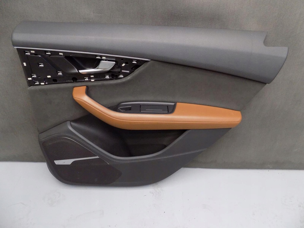 фото №1, Audi q7 4m обивка дверь правый задняя bose