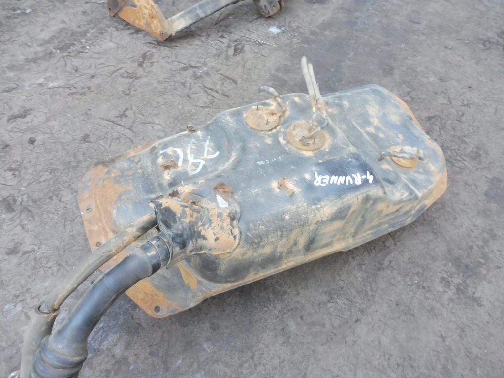 фото №1, 4 runner бак пального bak 2,4 td 94r